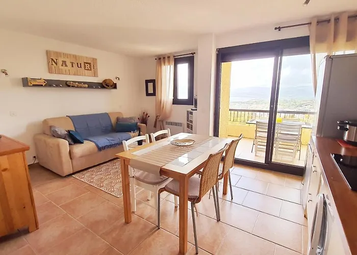 - Casa Corsa * Porticcio (Corsica)