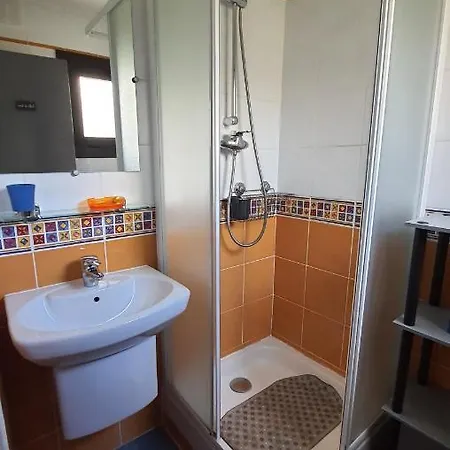 - Casa Corsa * Porticcio (Corsica)